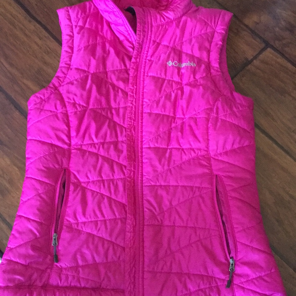 Columbia pink vest